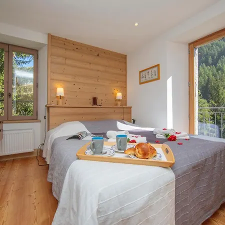 Montroc Sleeps 6