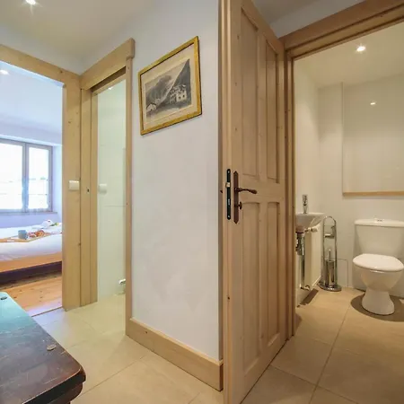 아파트 Montroc Sleeps 6