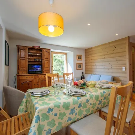 Montroc Sleeps 6 아파트 *